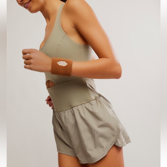 ✨NEW✨ FP Movement by Free People Righteous Runsie Romper Size S Sagestone - Picture 6 of 7